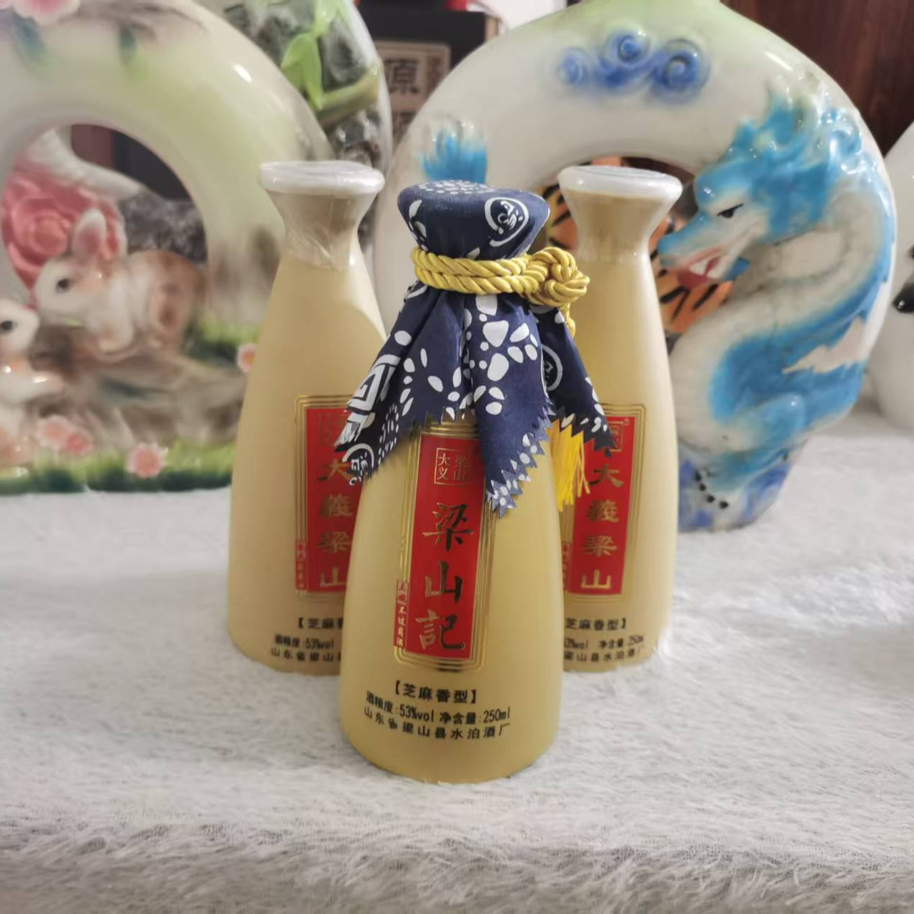 大义梁山大义梁山精品酒造型摆件酒压厂老酒随拍
