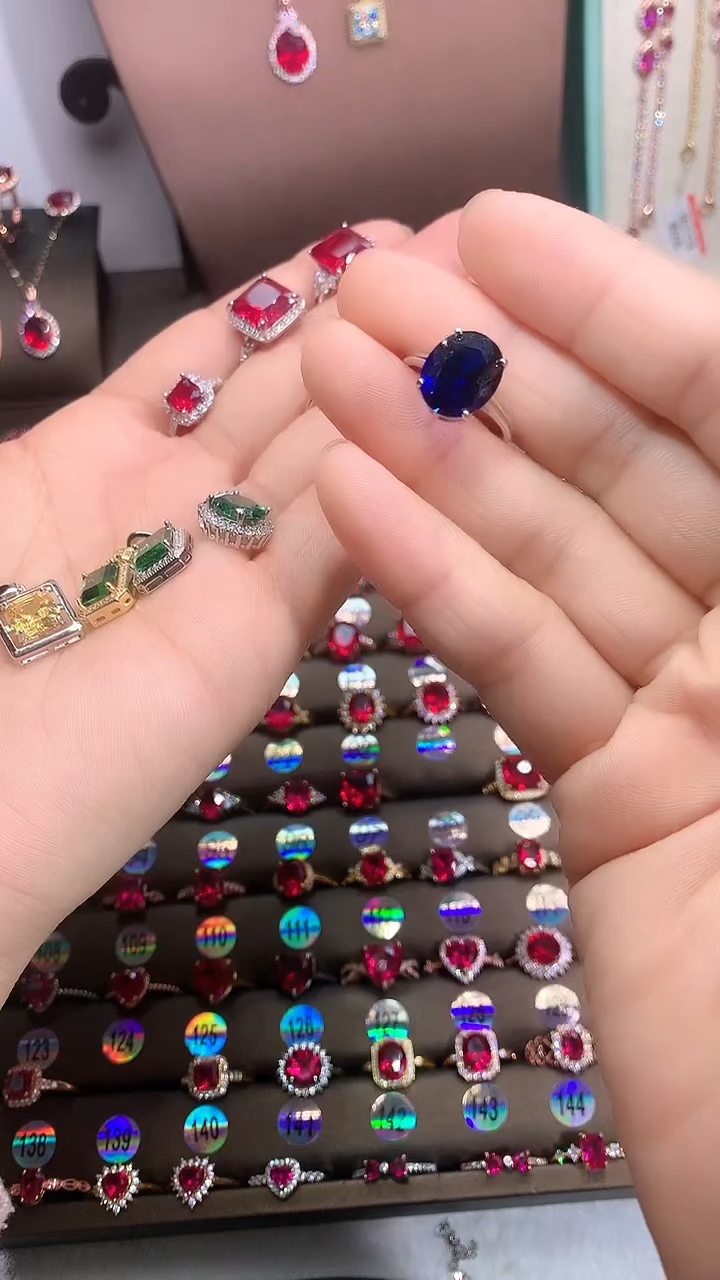 【闪购商品】蓝宝石戒指银S925镶嵌银色10.12