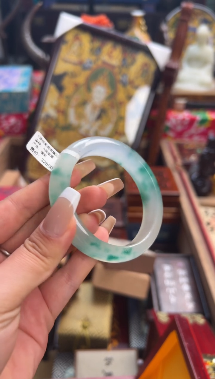 瓷片--------瓷---------翡翠飘花手镯