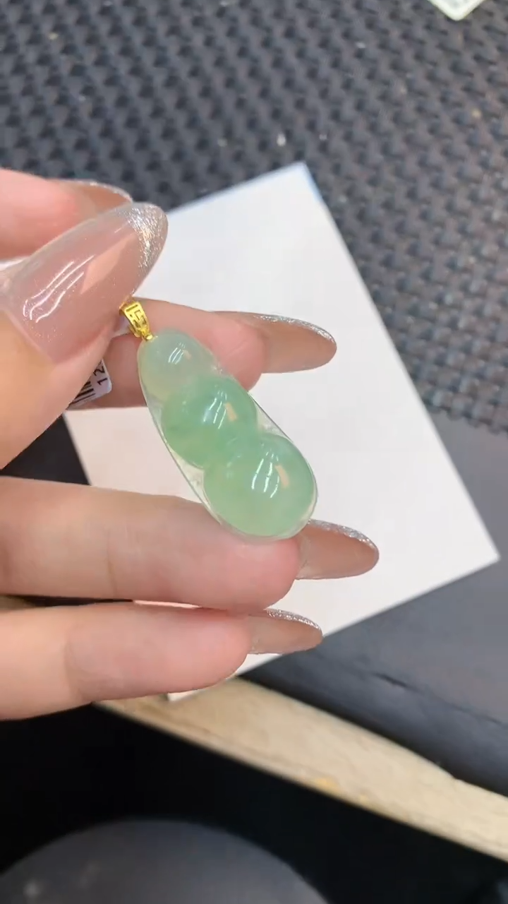 颈饰未镶嵌翡翠11