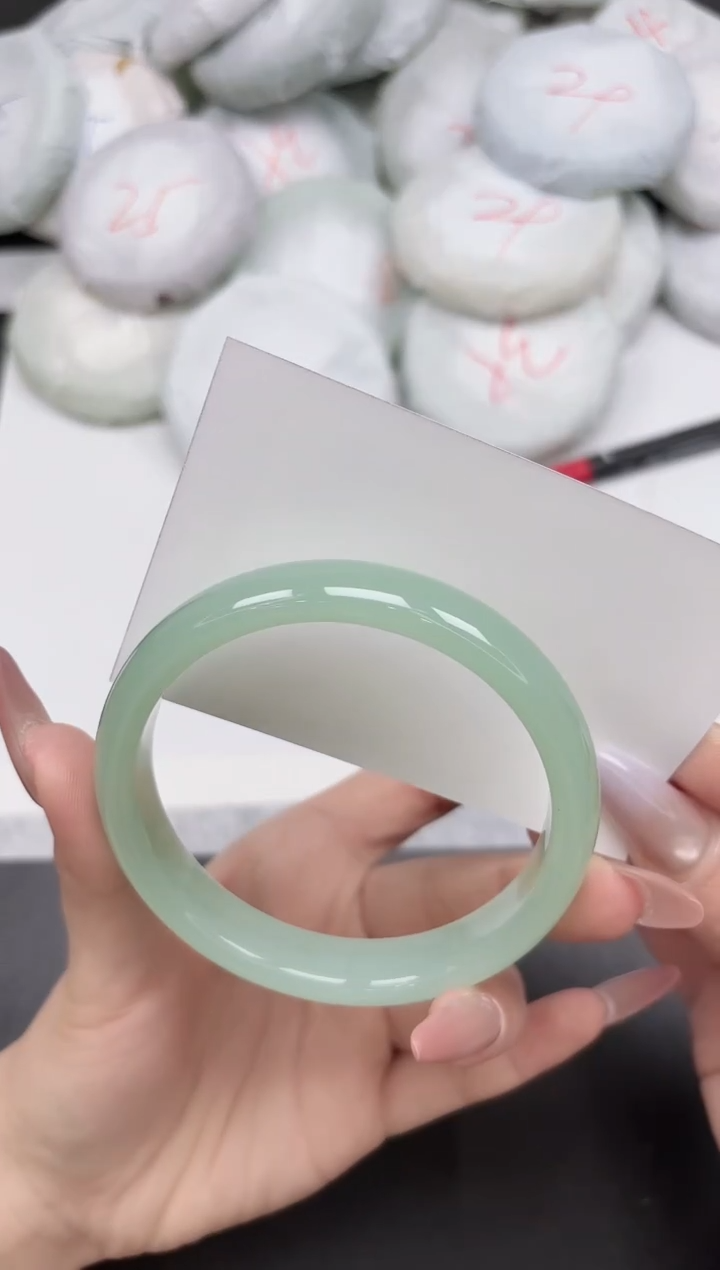 东凌女款手镯238-65.6