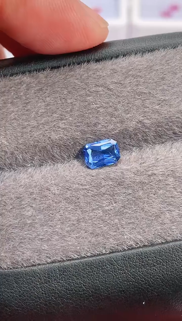 蓝宝石裸石1.26-2800天然无烧蓝宝石