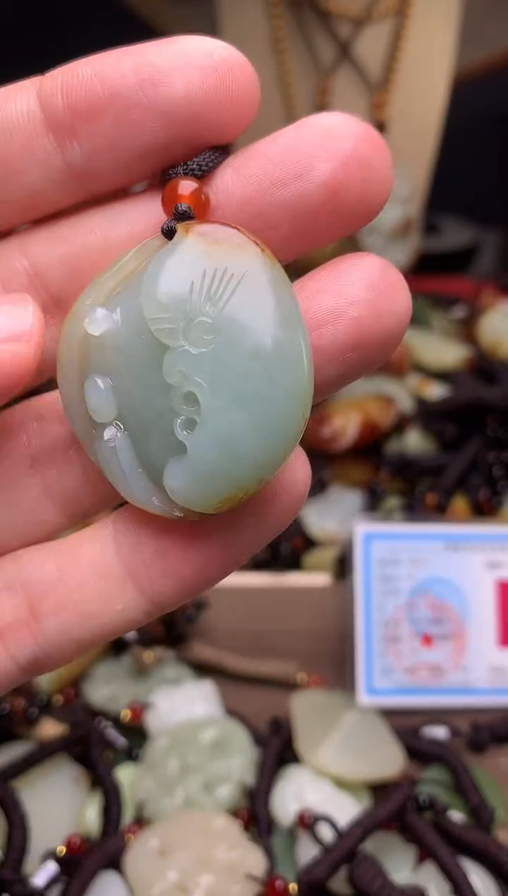 颈饰未镶嵌和田玉新疆料青海料清水和田玉吊坠
