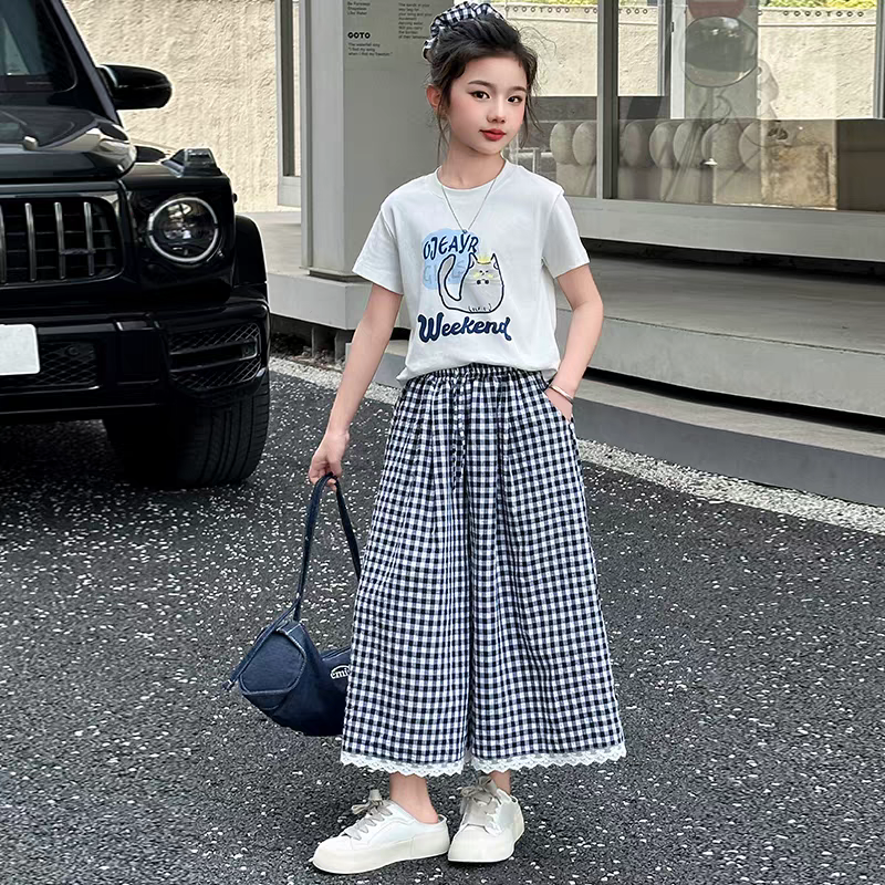 女童夏季套装2025新款儿童卡通短袖T恤宽松舒适格子阔腿裤两件套