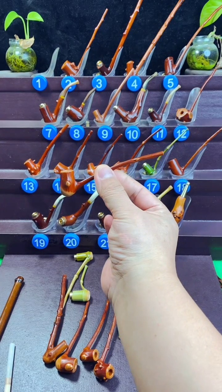 木忧***色檬子木的精品小斗