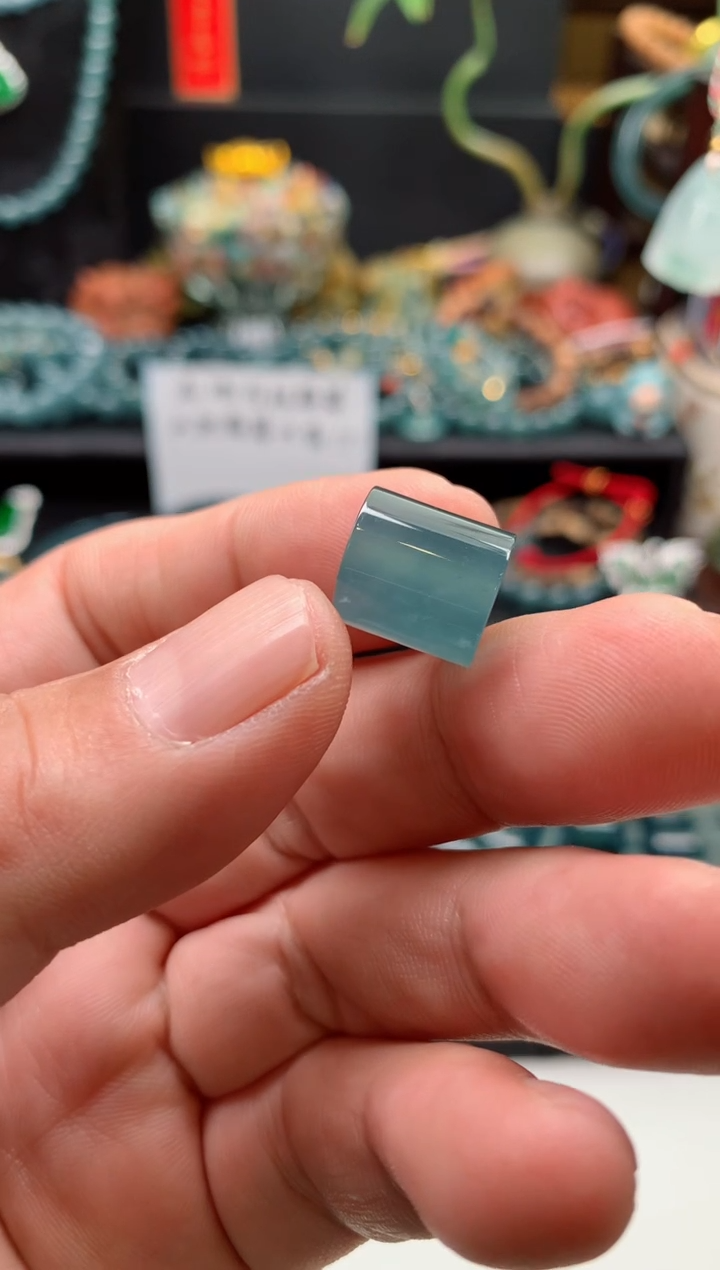 【闪购商品】翡翠颈饰未镶嵌0917618047