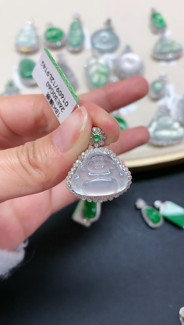 【闪购商品】翡翠吊坠(不含链)18K金镶嵌A142|9800