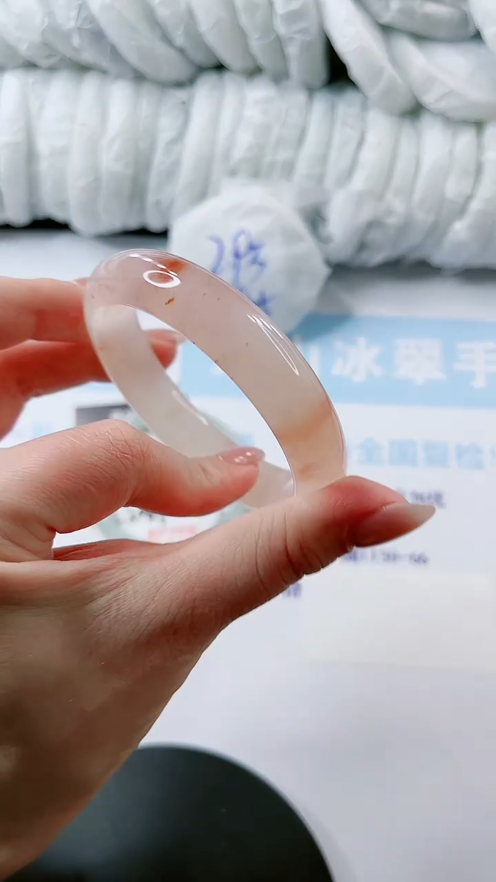 【闪购商品】石英质玉手镯未镶嵌多样性发货L300