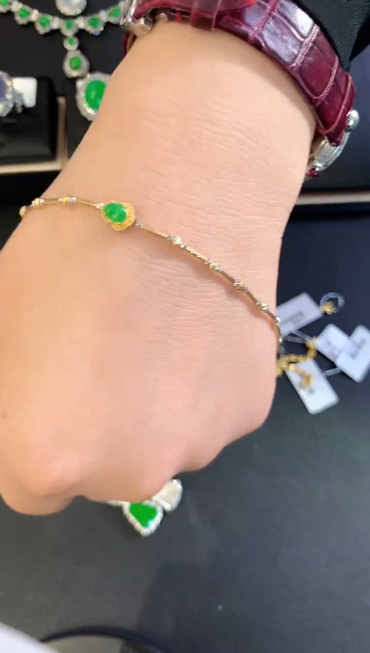 18K金镶嵌手链翡翠m78多样性一件发货