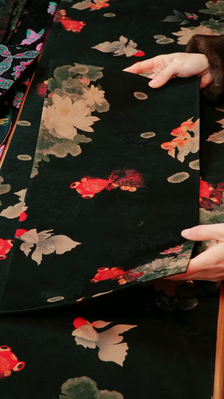 【闪购商品】摆件别具一阁布艺尺寸50+24