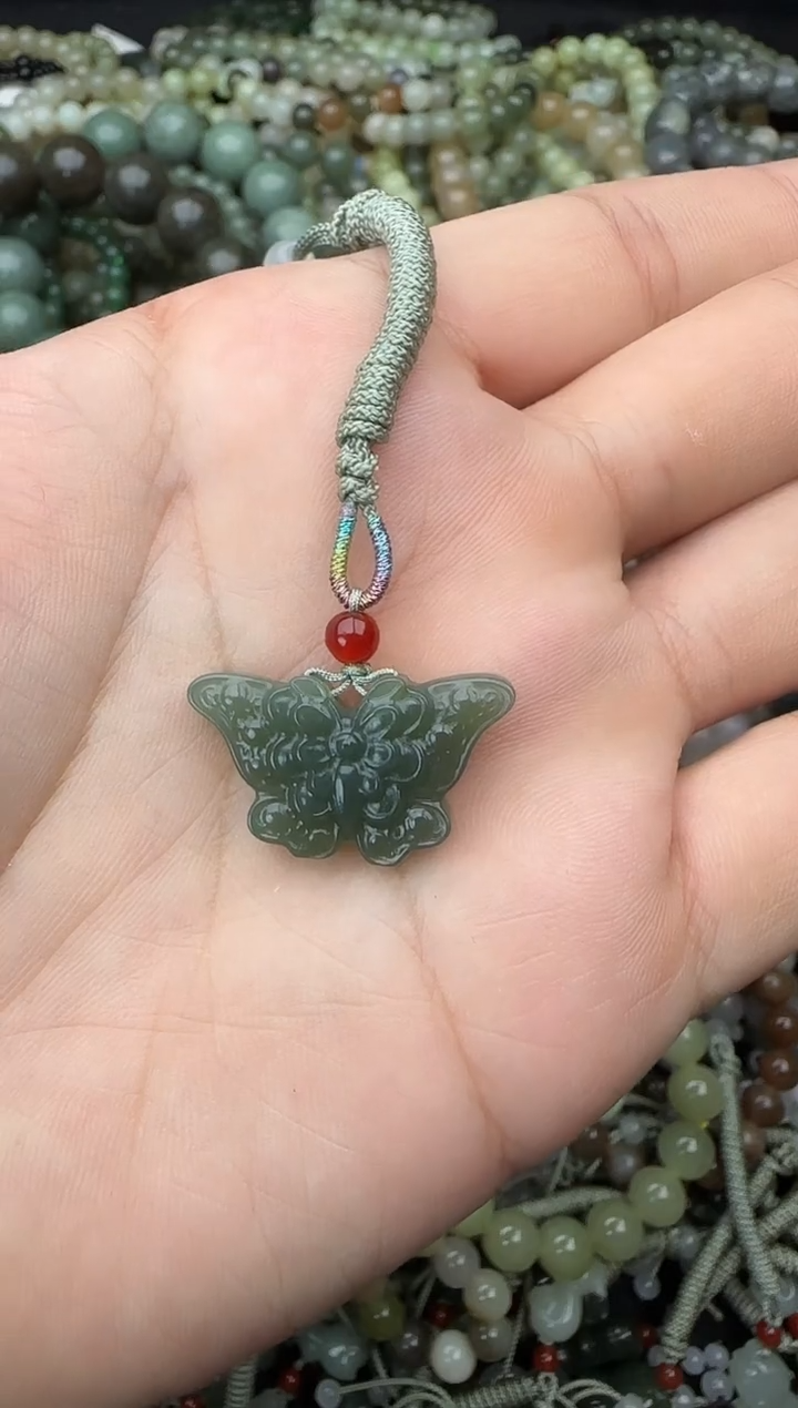 颈饰未镶嵌和田玉拍一发一