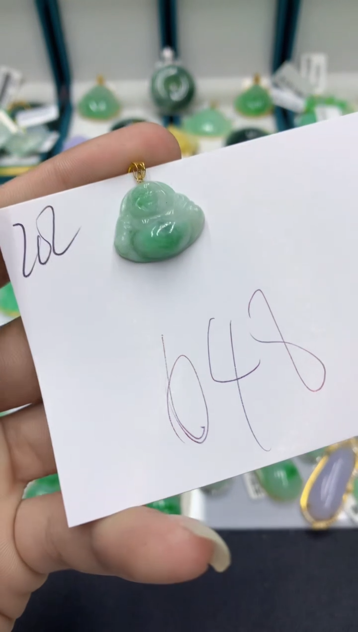 【闪购商品】翡翠颈饰18K金镶嵌翡翠