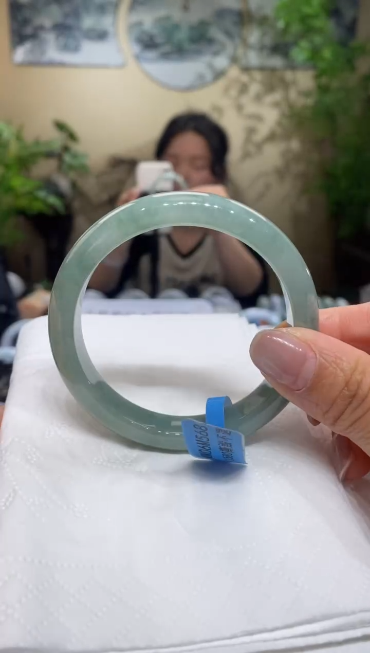 【闪购商品】翡翠手镯未镶嵌翡翠55-56