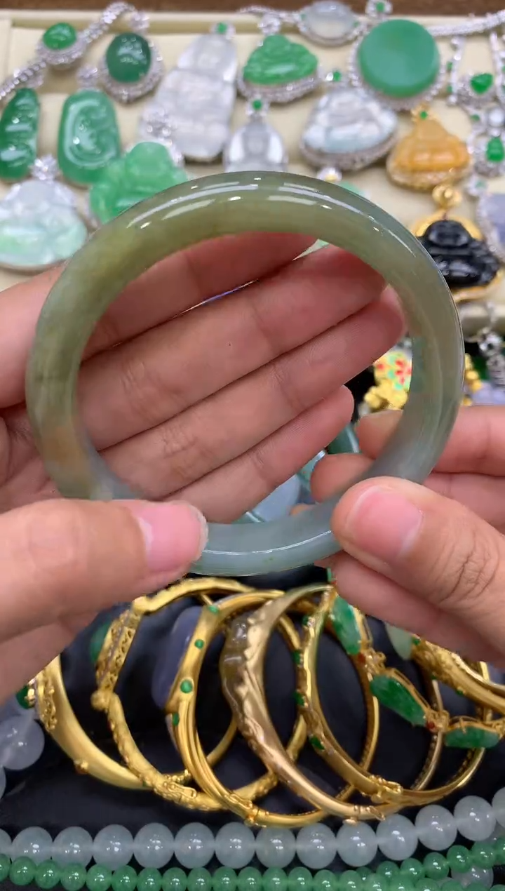 【闪购商品】翡翠手镯未镶嵌177-中国好珍宝