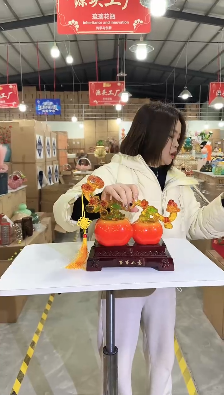 【闪购商品】藤优品花器B-早51