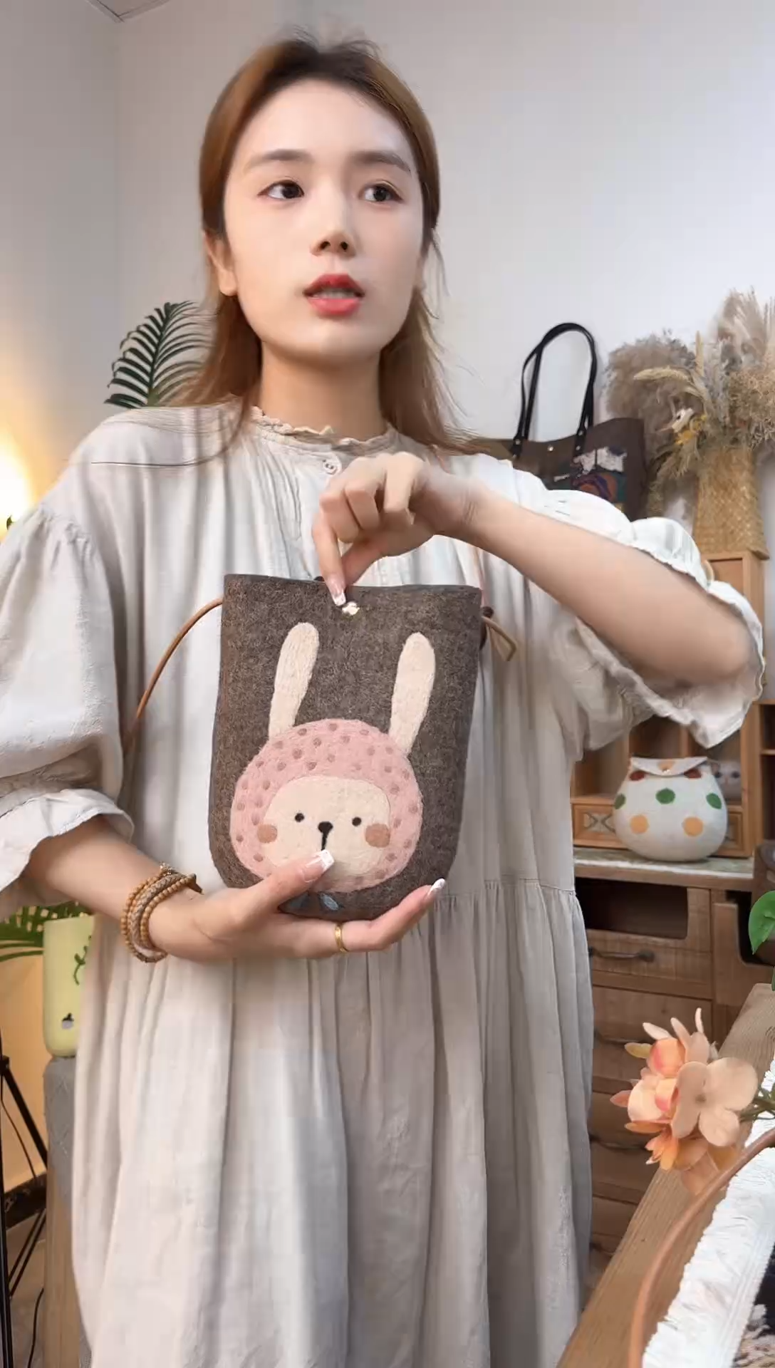 羊毛非遗纯手工 羊毛毡包包