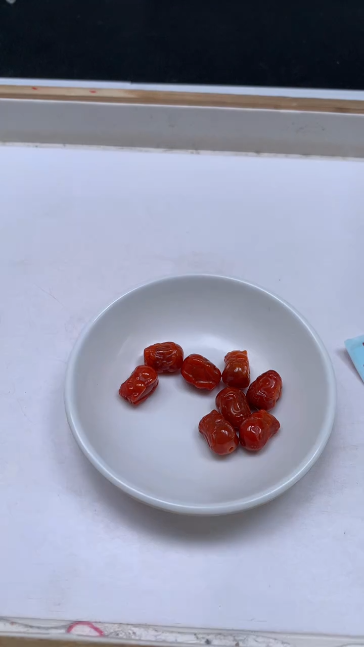 未镶嵌散珠南红玛瑙C936南红 貔貅 11*15mm 1个15元