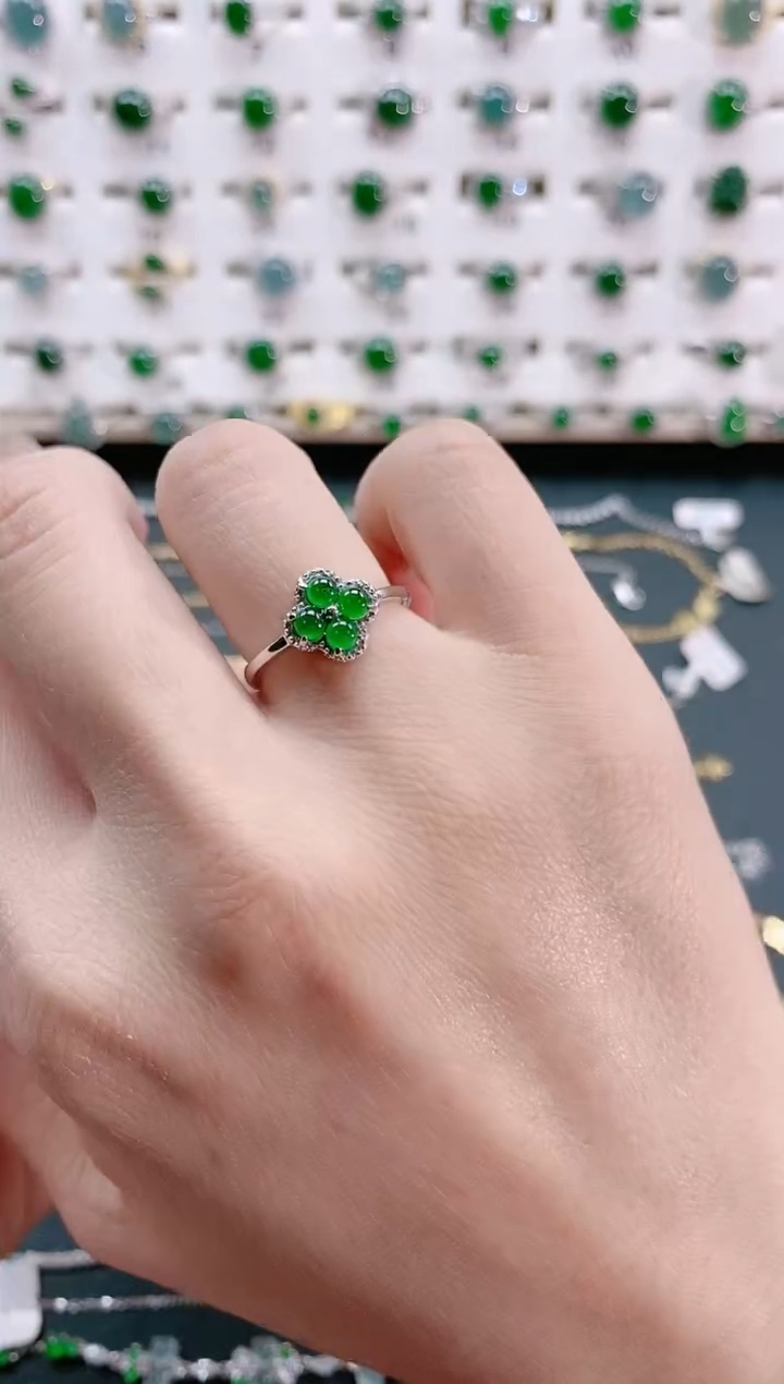 【闪购商品】翡翠戒指银S925镶嵌天然翡翠