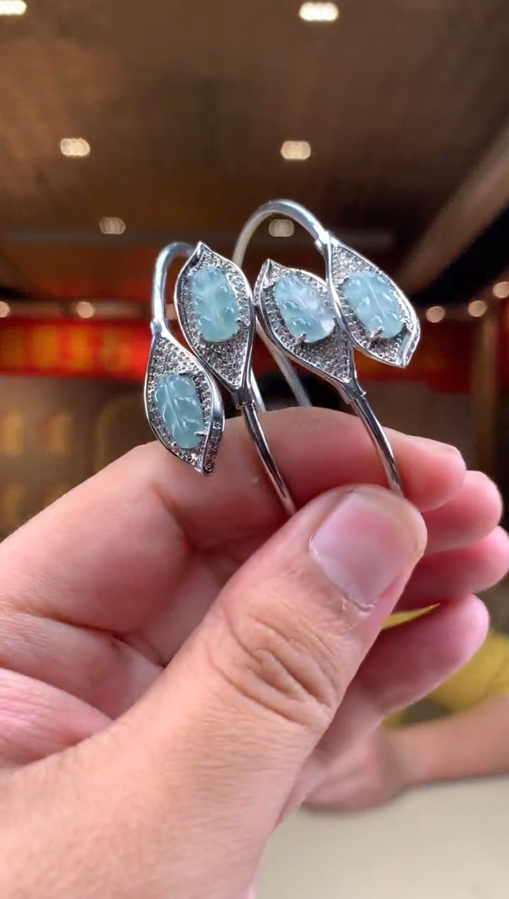 【闪购商品】翡翠颈饰未镶嵌多样性发货（只发一件) *d25