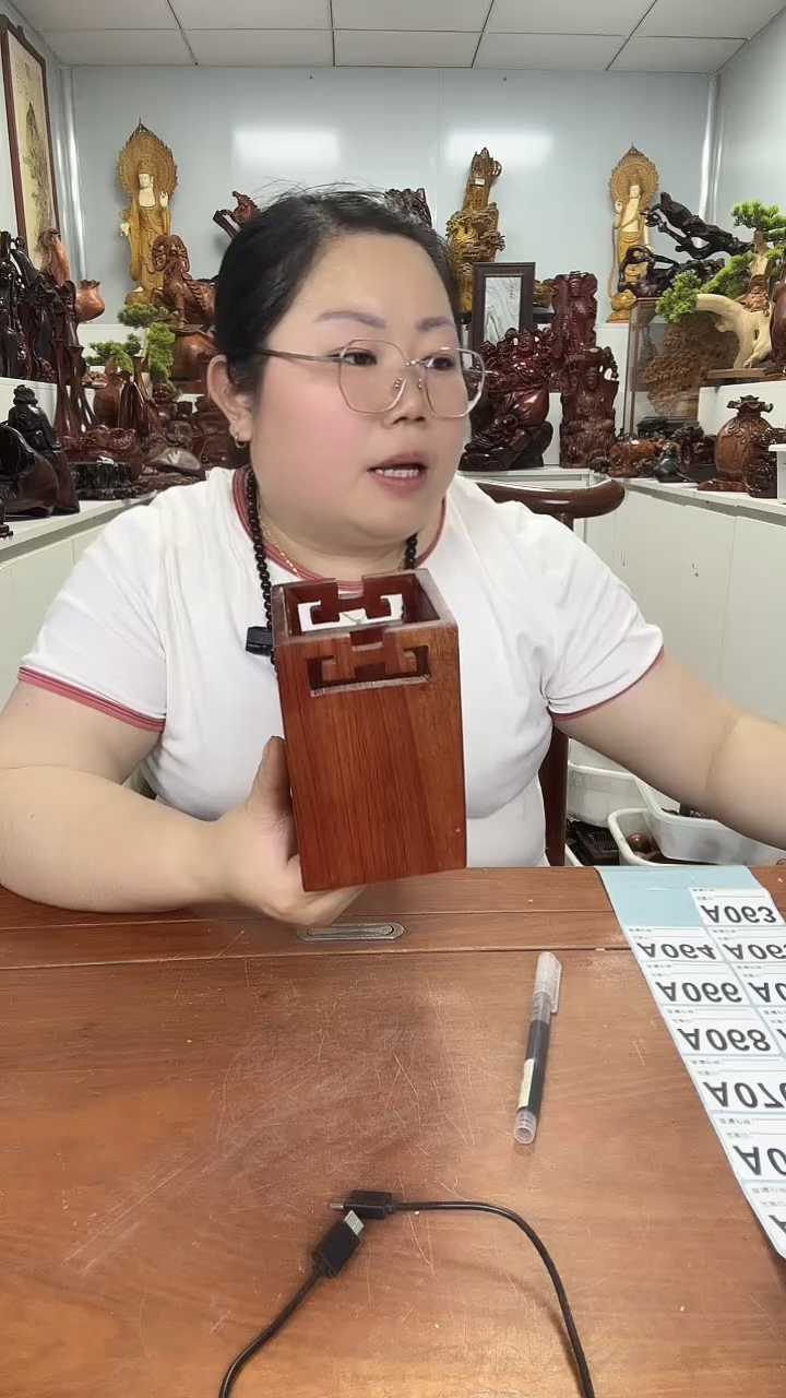 花梨木类工艺品888888888