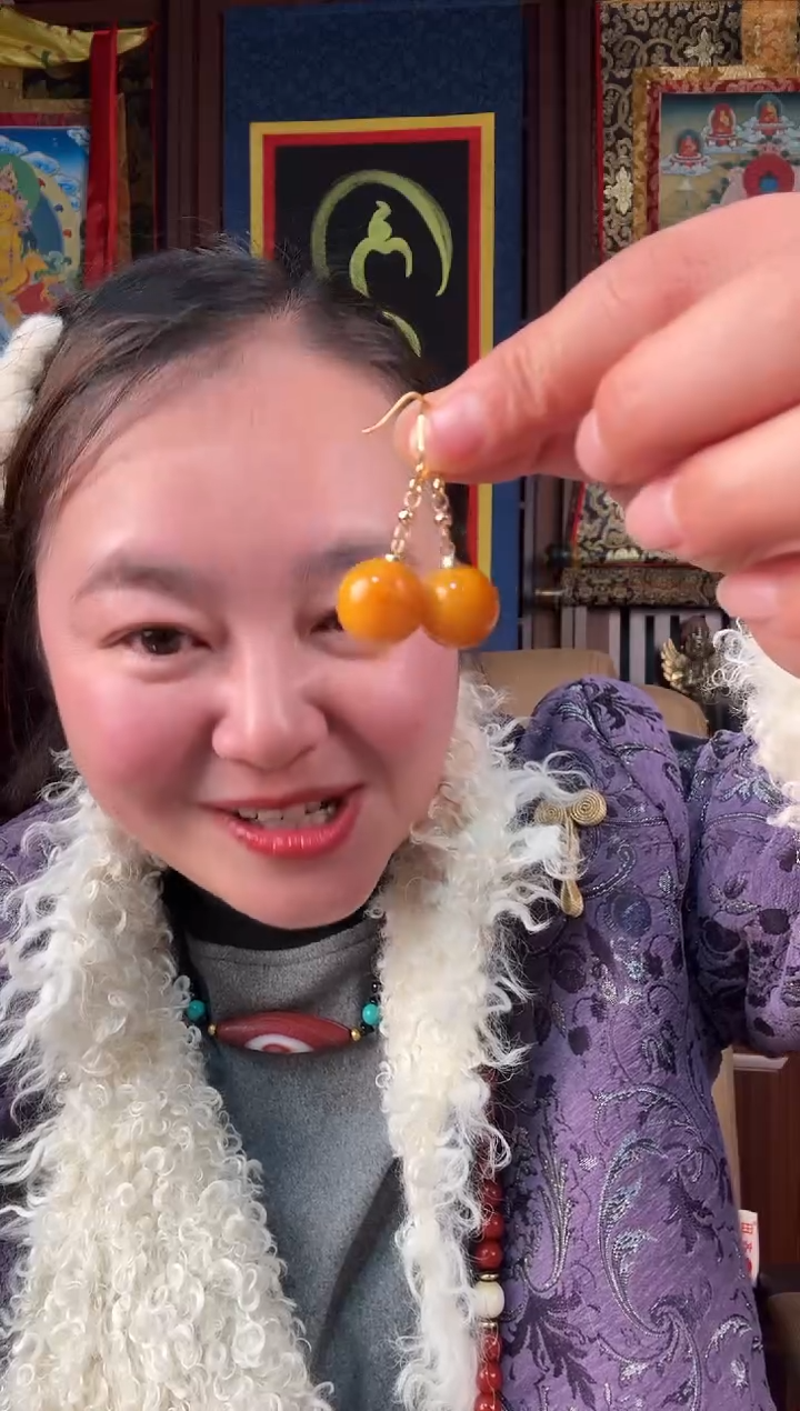 无非金属藏地黄色珠