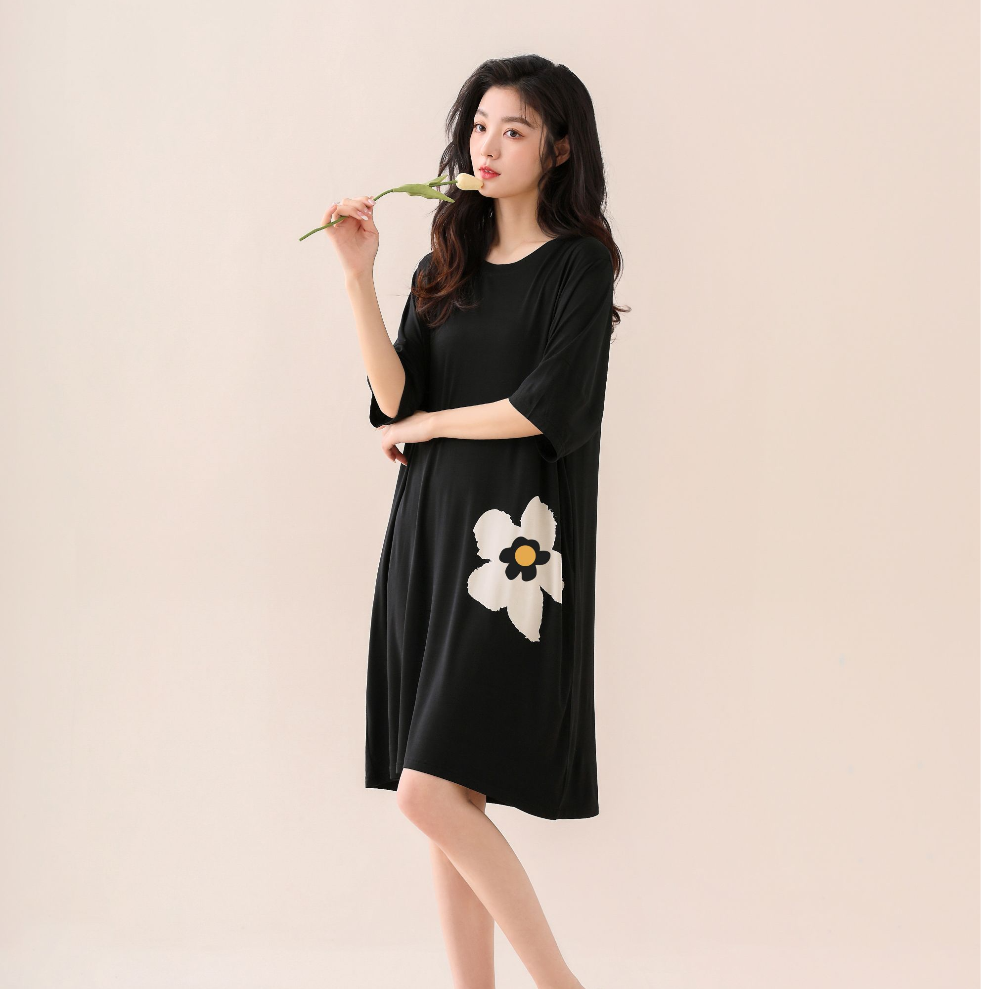 女短袖夏季薄款花卉圆领睡衣宽松家居服显瘦裙子大码23124和23125