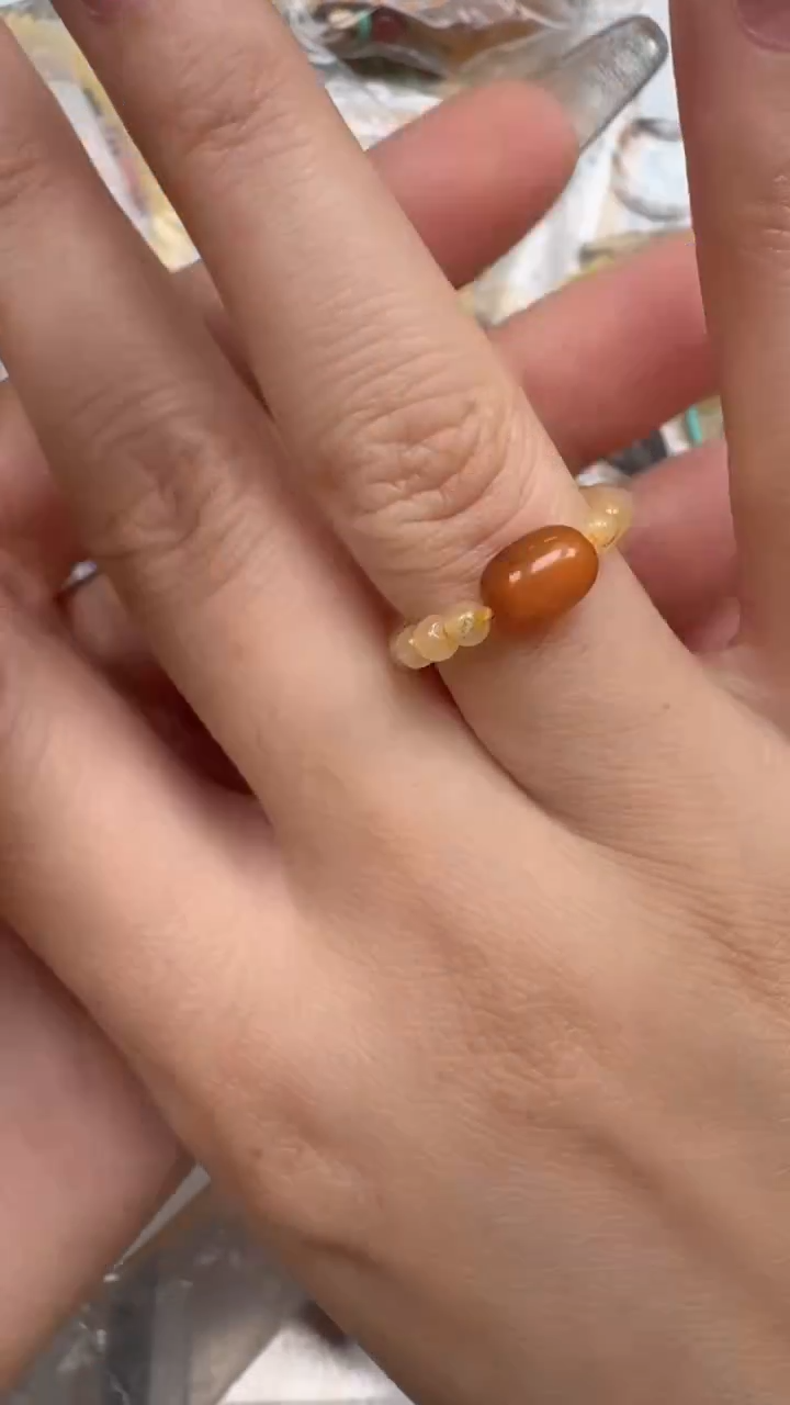 裸石琥珀未镶嵌如图