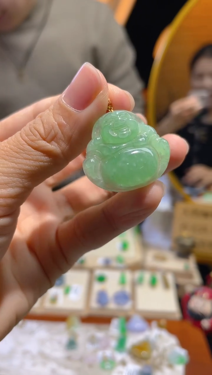 【闪购商品】翡翠颈饰18K金镶嵌假一赔三