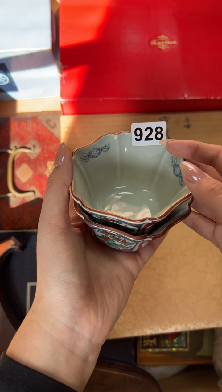 瓷片胖****^928中古商品谨慎参拍