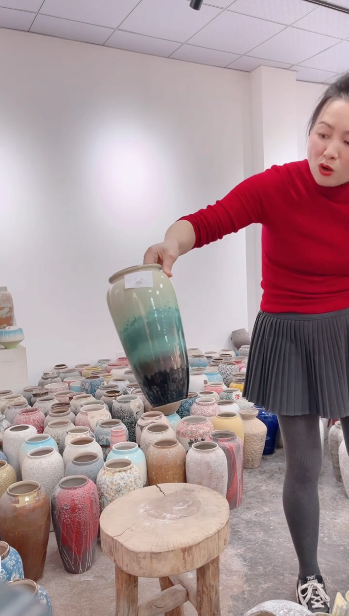 【闪购商品】瓶a586    陶瓷花瓶 无花微瑕