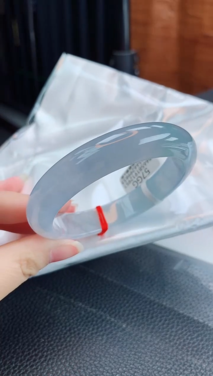 【闪购商品】翡翠手镯未镶嵌缅甸天然翡翠A货手镯