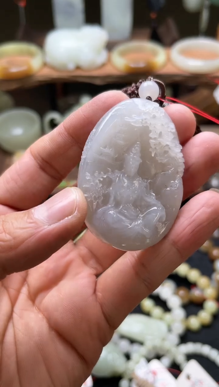 【闪购商品】和田玉吊坠未镶嵌青海冰烟紫 山水观音 9003201
