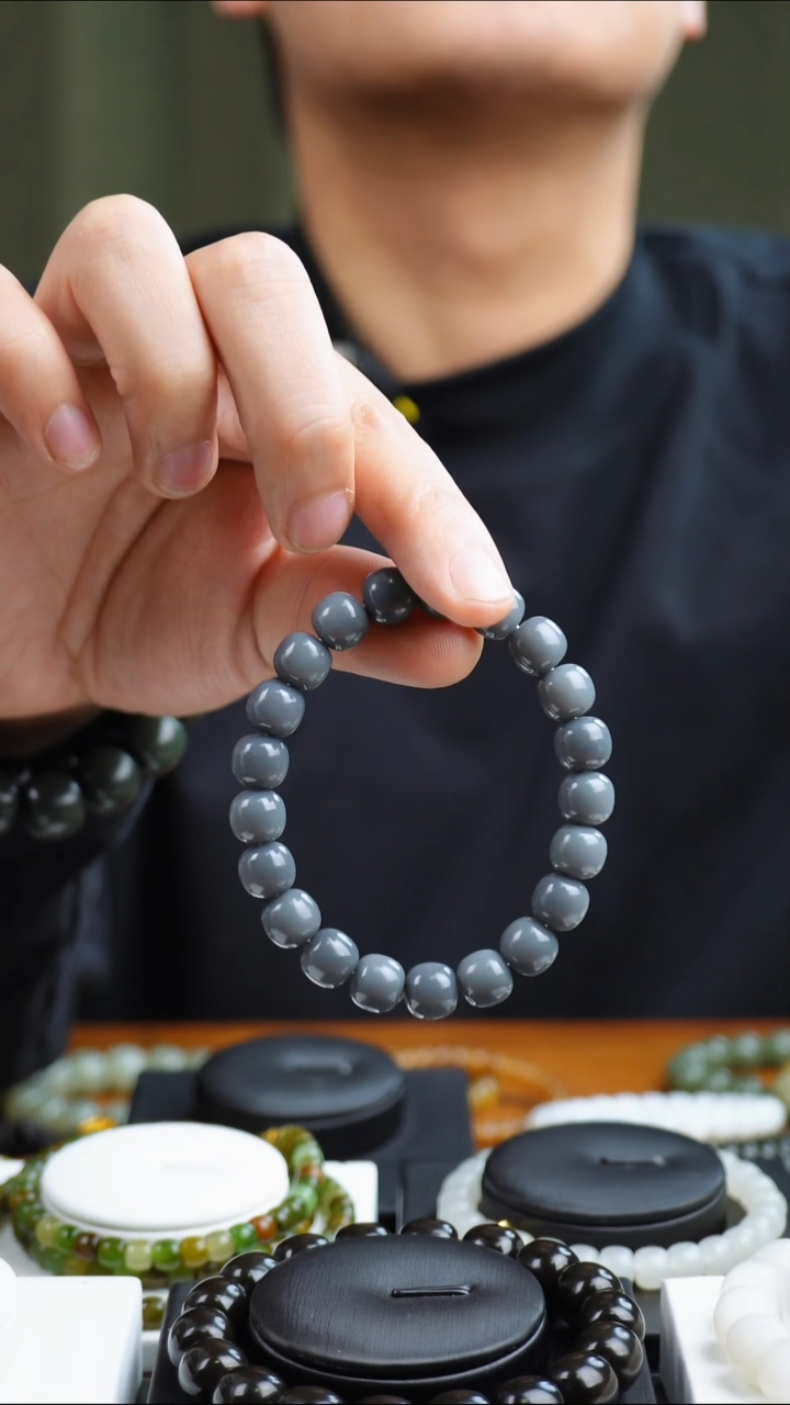 未镶嵌手串和田玉16