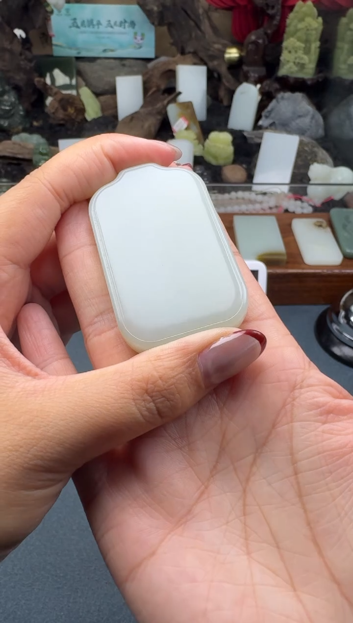 【闪购商品】和田玉颈饰未镶嵌婷婷