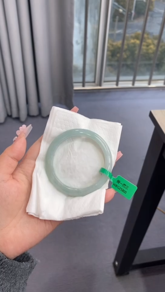 【闪购商品】翡翠手镯未镶嵌00006461