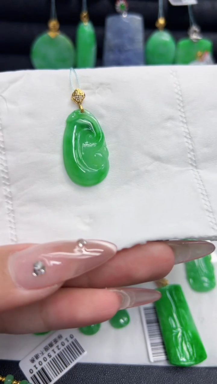 【闪购商品】翡翠颈饰18K金镶嵌Y缅料A货/支持复检/一件