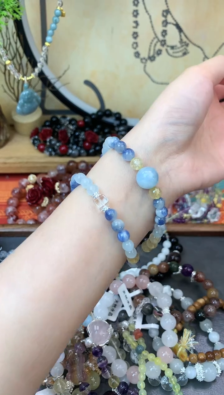 【闪购商品】蓝晶石手串未镶嵌1306