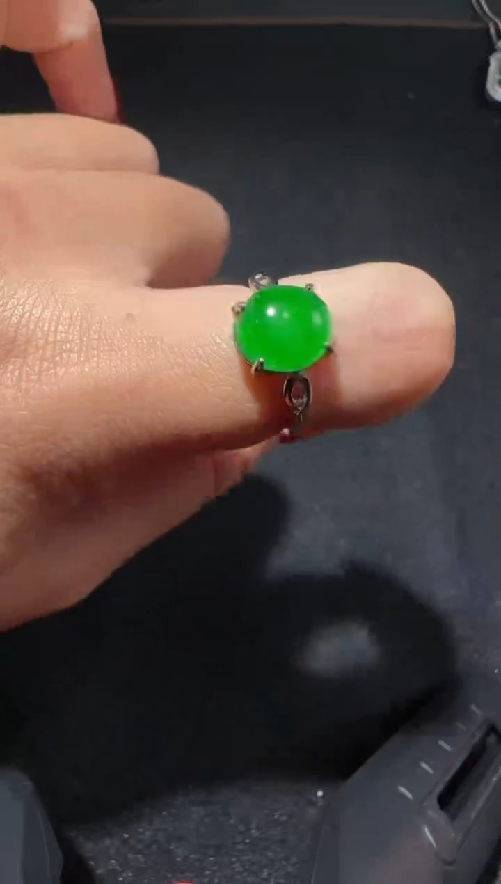 【闪购商品】翡翠戒指未镶嵌多样性发货拍一发一