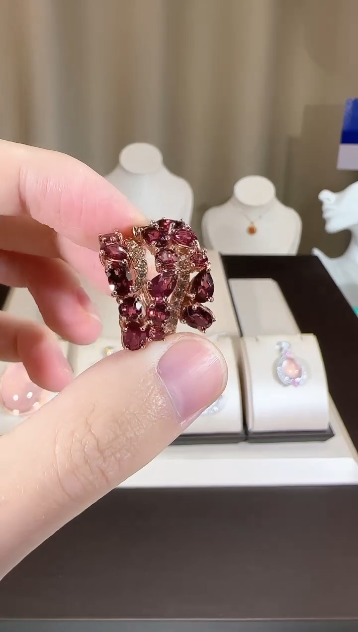 【闪购商品】石榴石戒指银S925镶嵌设计款