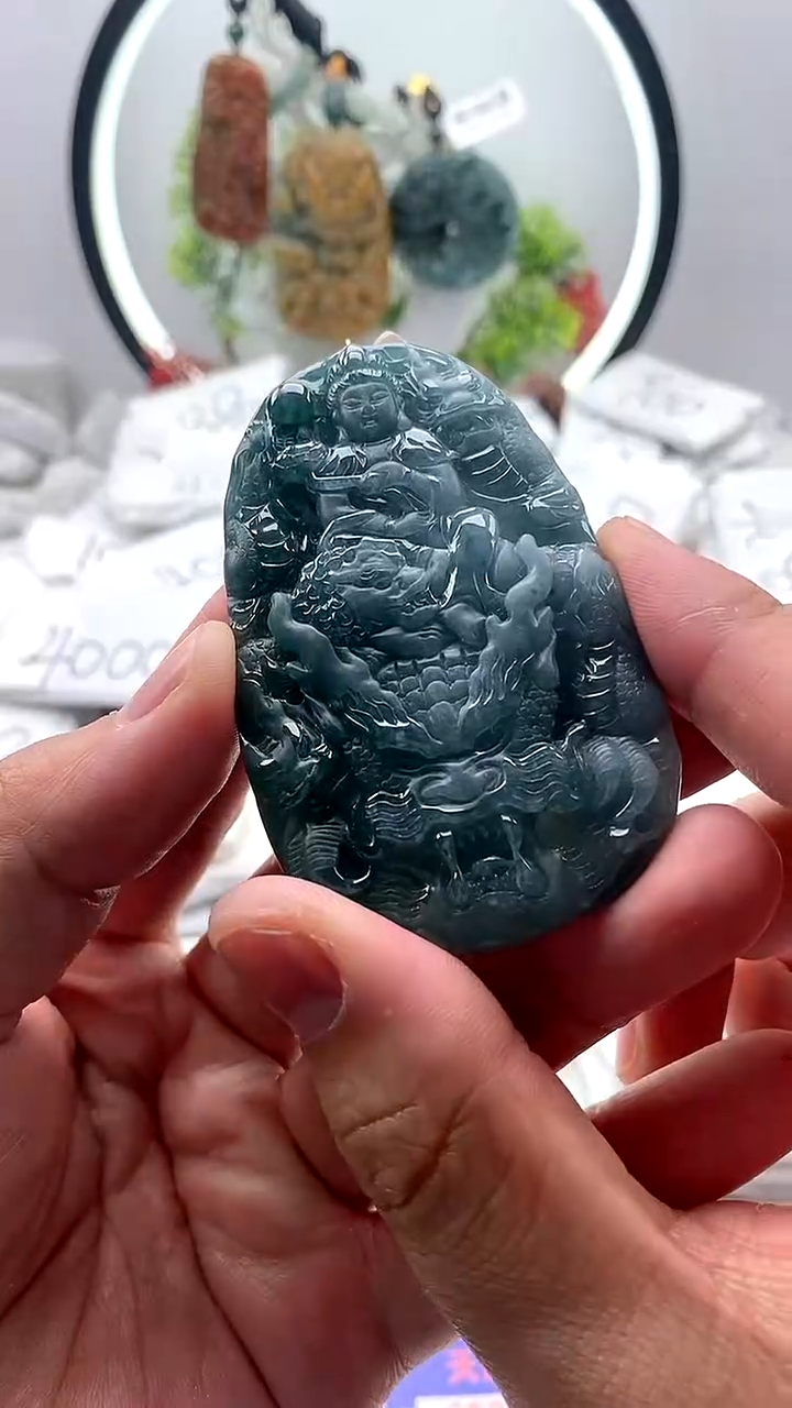 【闪购商品】翡翠颈饰未镶嵌文殊