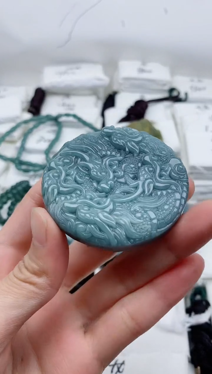 颈饰未镶嵌翡翠8