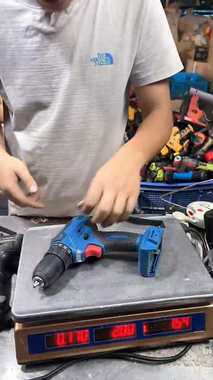 二手电动工具默认裸机微瑕(直播为准)无电池无运险090