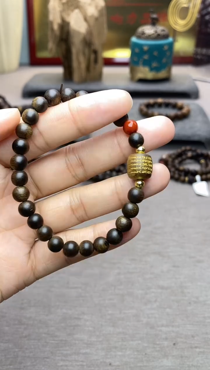 【闪购商品】沉香手串富森红土0.6+五条+配饰沉水单圈