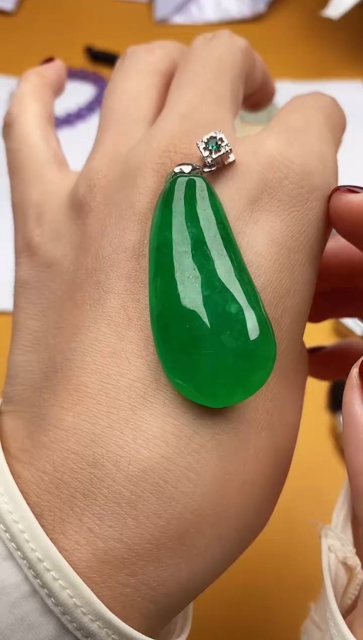 高端甄选吊坠（一物一图）1000037