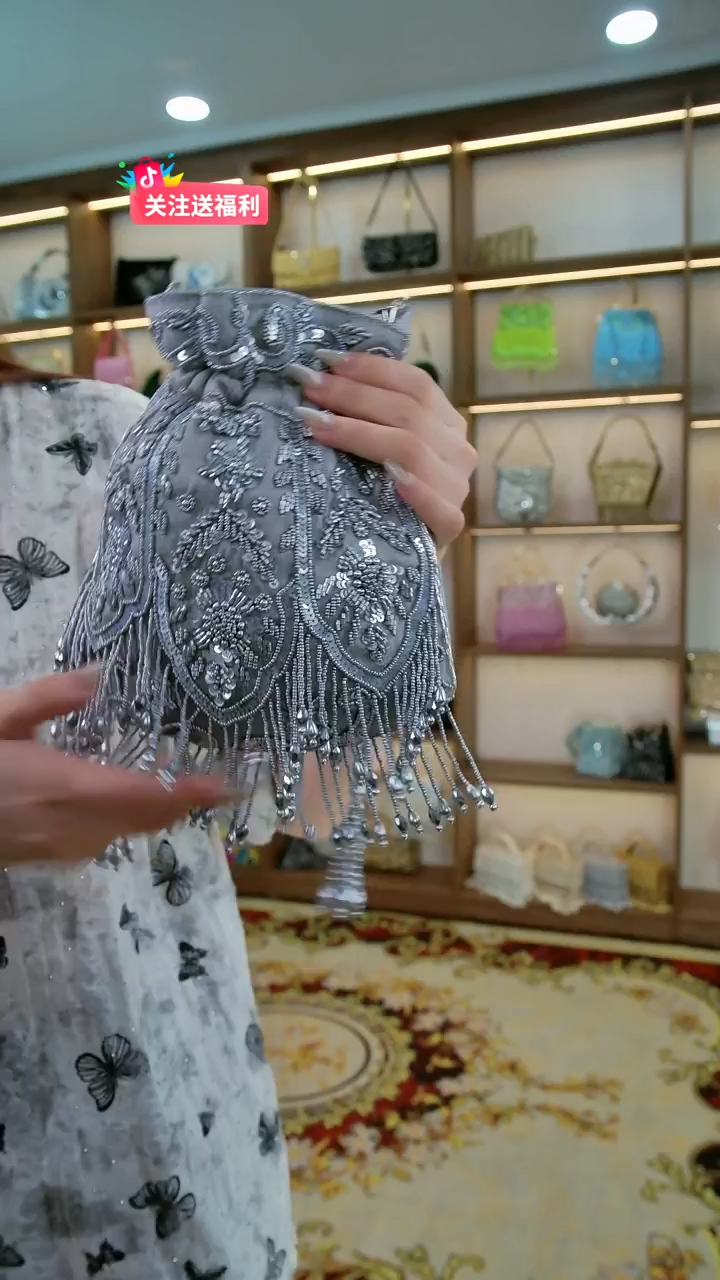 刺绣珠绣手提包时尚女神直播间选款