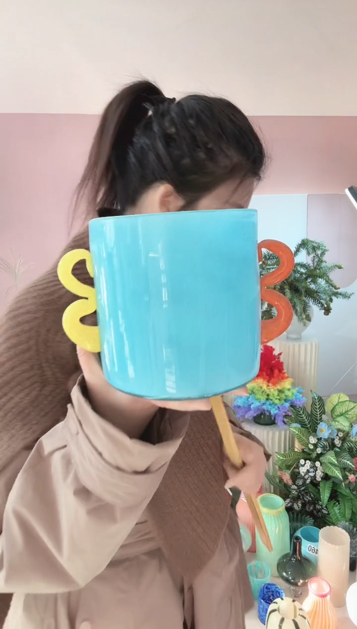 027直播玻璃花瓶