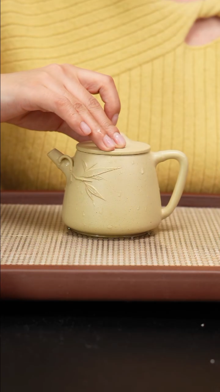 【闪购商品】紫砂茶壶梨皮高石瓢260