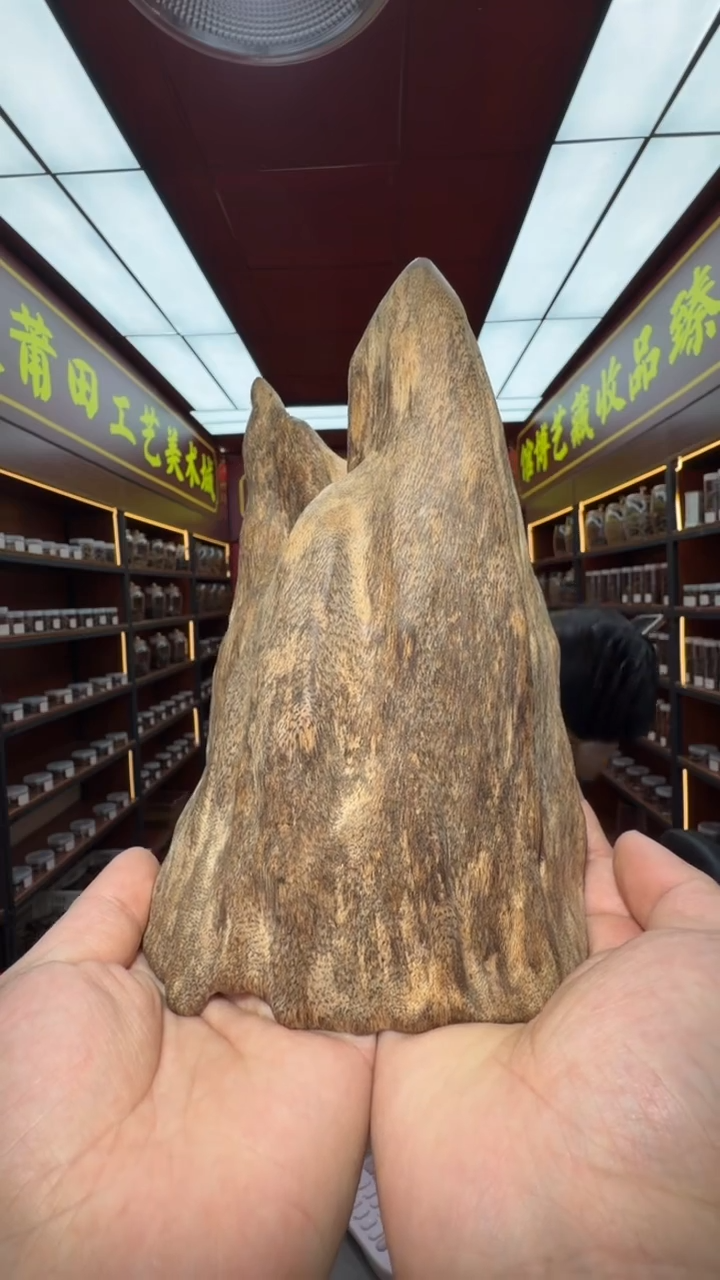 沉香吊坠多样性发一  