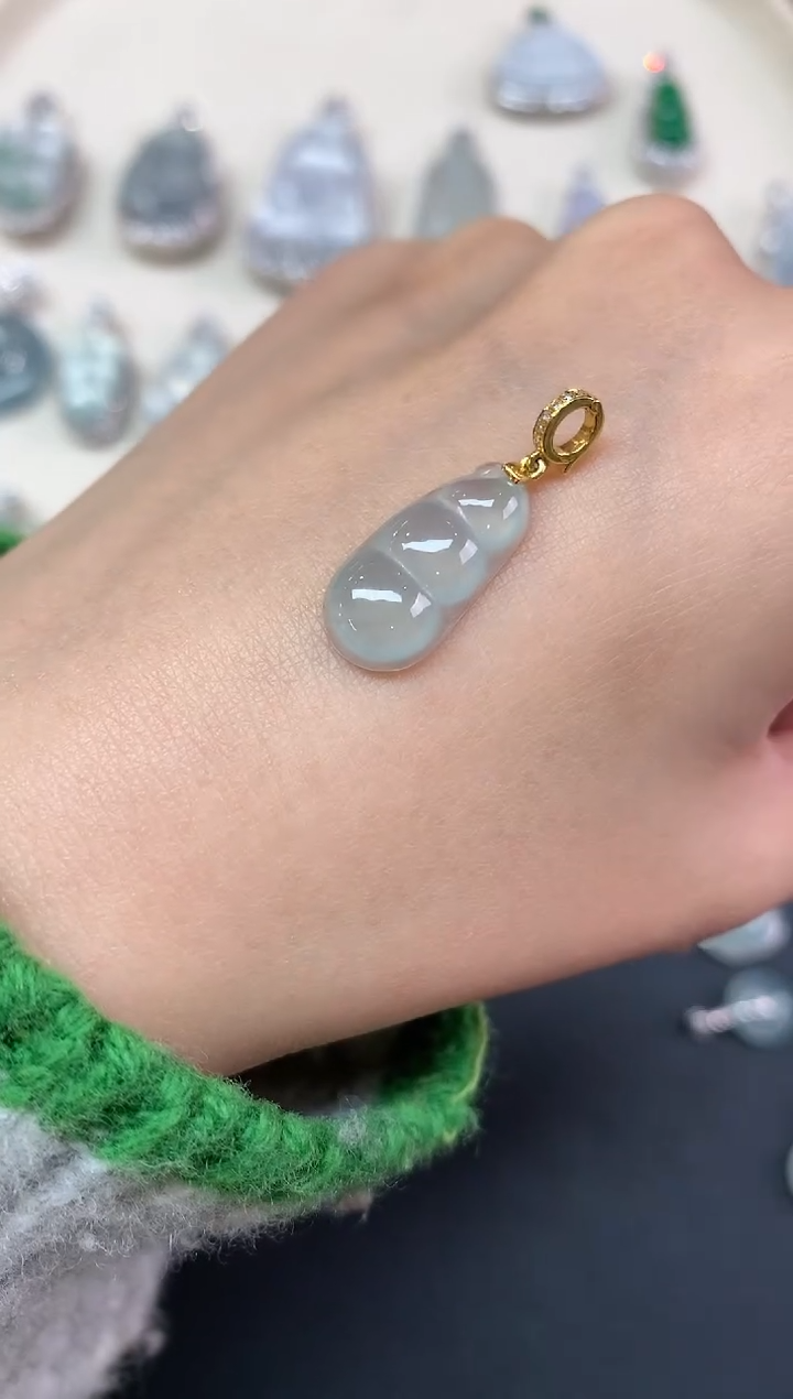 【闪购商品】翡翠吊坠(不含链)18K金镶嵌吊坠A56|880