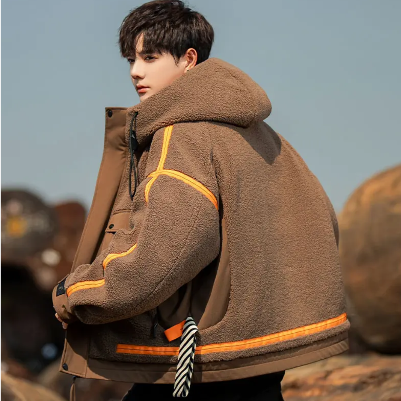 2406【雪国使者】加厚摇粒绒男女同款防寒服厚款宽松连帽拼接